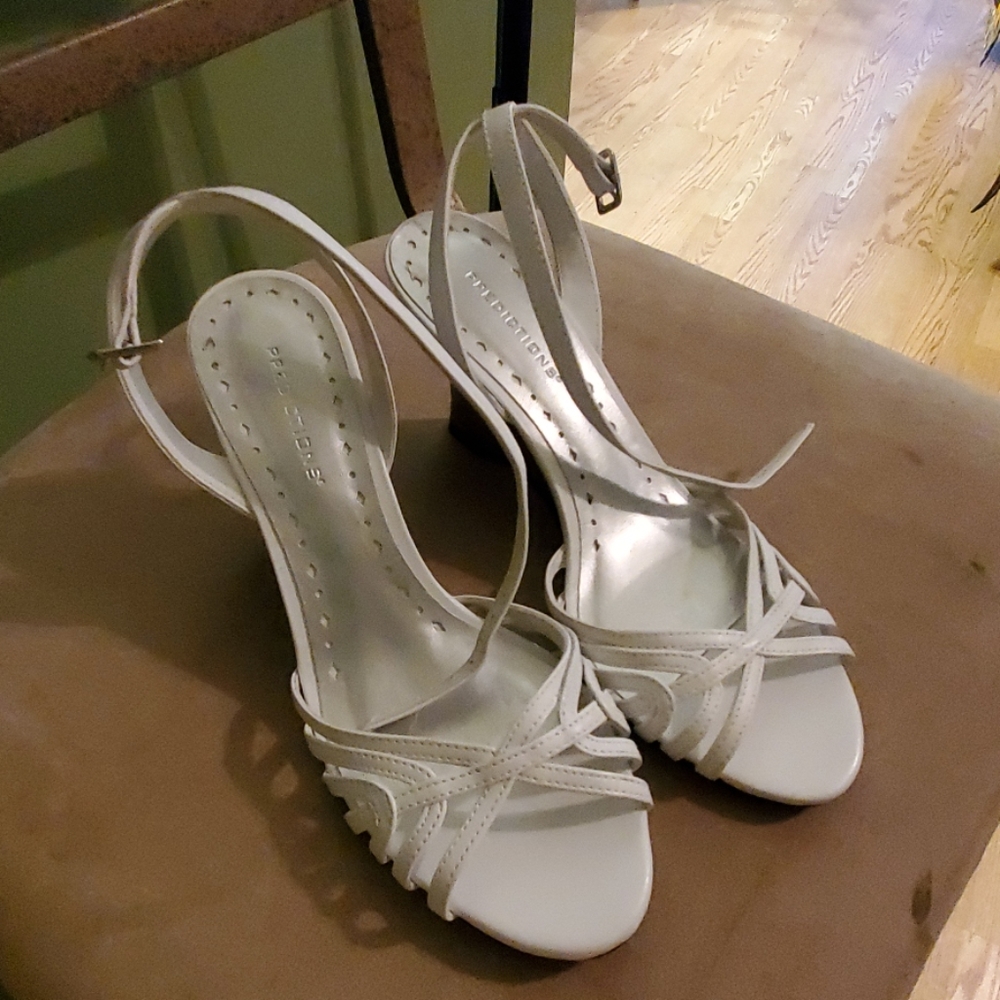 Predictions White Sandal Wedge